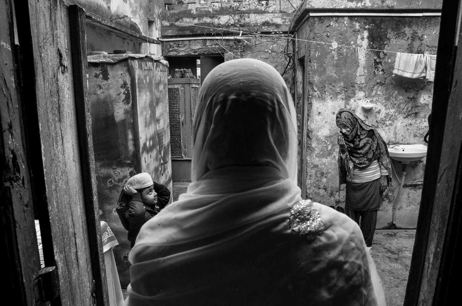 Swan Song of the Badlas by Taha Ahmad, photograph 28